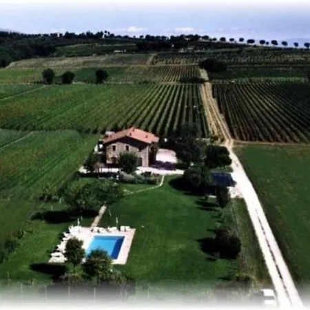 公寓 In Mit Grill, Gemeinschaftlichem Pool Und Garten *